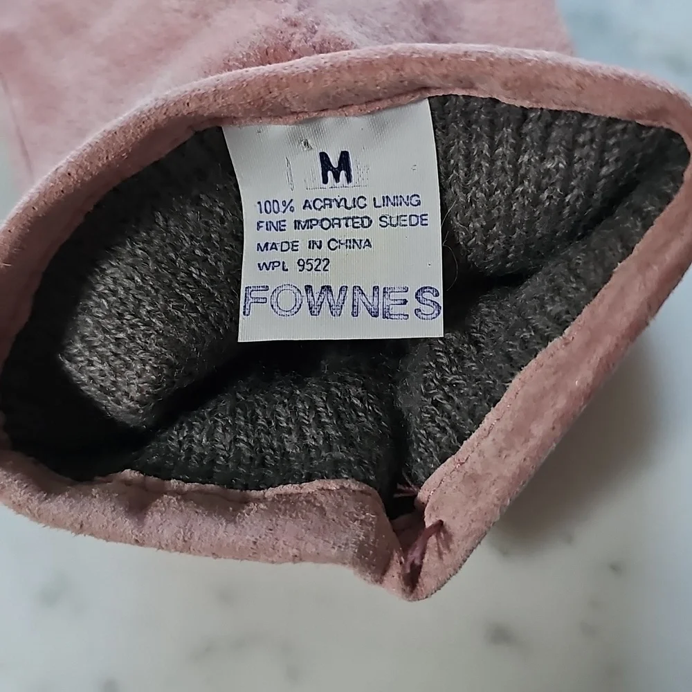 Fownes Fine Imported Pink Suede Women's Gloves Size M